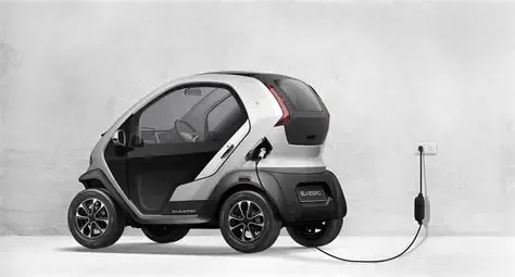 Honda's Micro EV: A Vision for Urban Mobility & Delivery Solutions